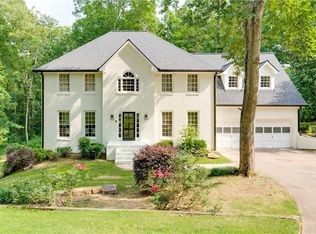 220 Riding Trail Ct, Roswell, GA 30075