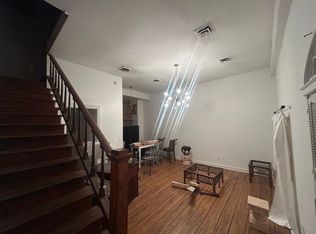 100 W Summit Hill Dr #205, Knoxville, TN 37902