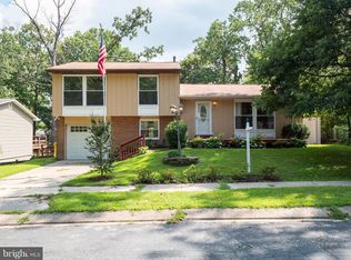 645 Parkland Pl, Glen Burnie, MD 21061