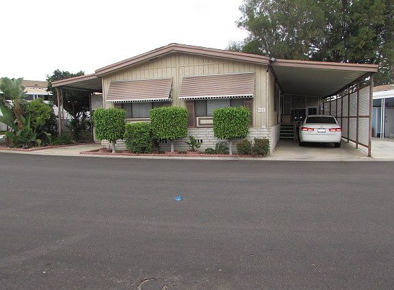 2nd image of 3340 Del Sol Blvd Space 123