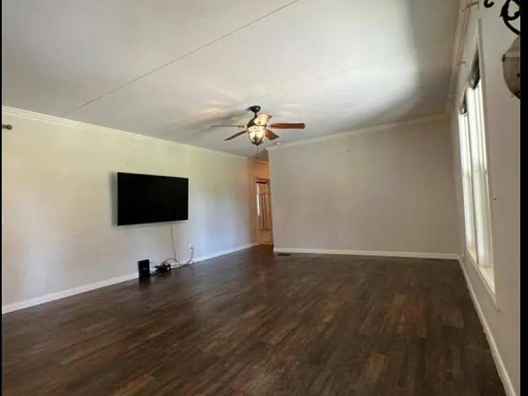 2133 County Road 676 — Photo 12