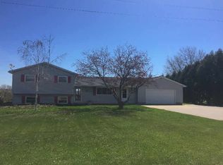 1393 S Eleven Mile Rd, Auburn, MI 48611