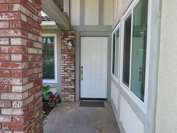 2nd image of 39552 Seven Oaks Dr