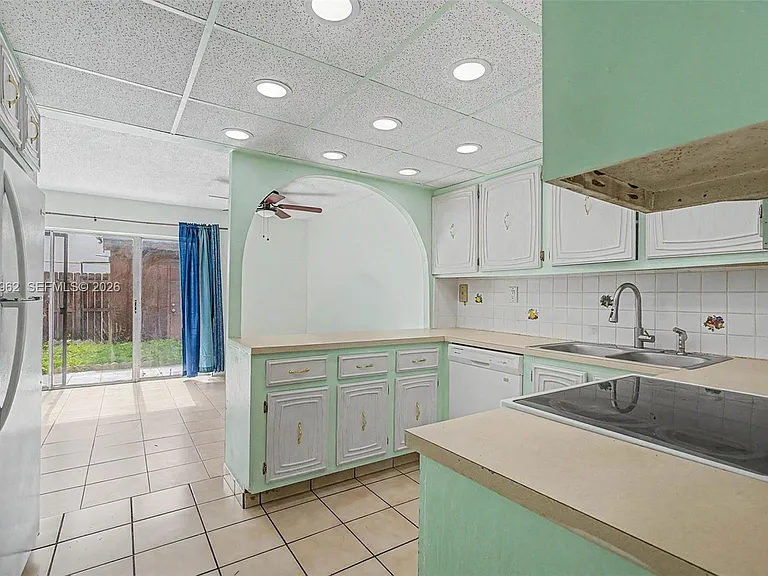 3764 SW 60th Ter #15 — Photo 26