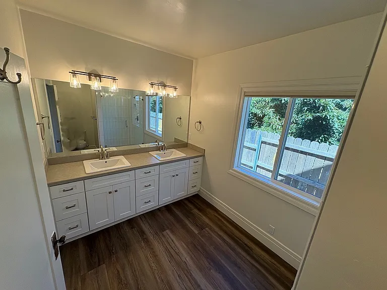 10435 Telegraph Master Bathroom vanity 1_07072026