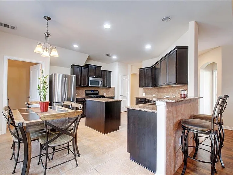 20825 Huckabee Bnd — Photo 12