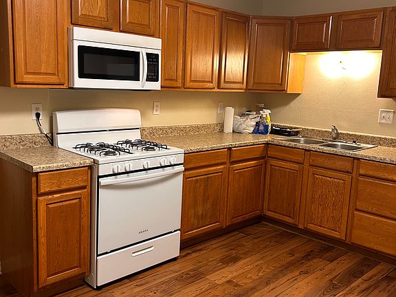 3rd image of 5403 Menomonee Dr