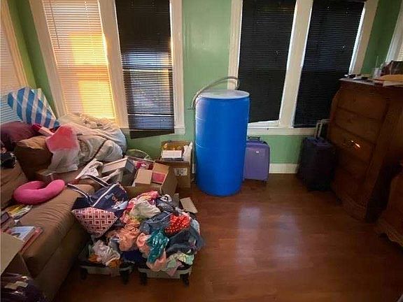3rd image of 112-11 Witthoff Ave