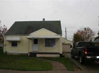 8270 Orchard Ave, Warren, MI