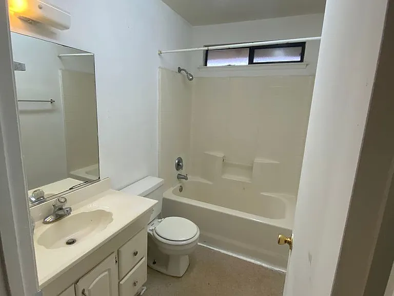 1206 Kaweah St — Photo 9
