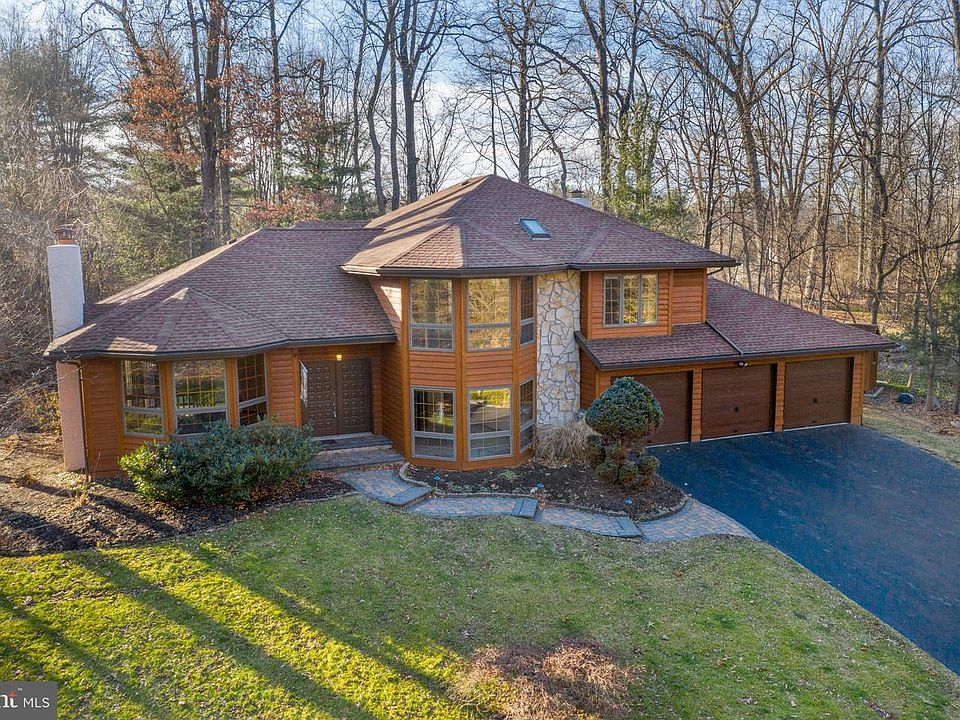 1st image of 408 Lightfoot Dr
