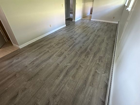 4th image of 34 Seminole Ave #Basement