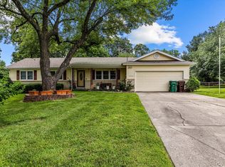 1254 S Saratoga Ave, Springfield, MO 65804