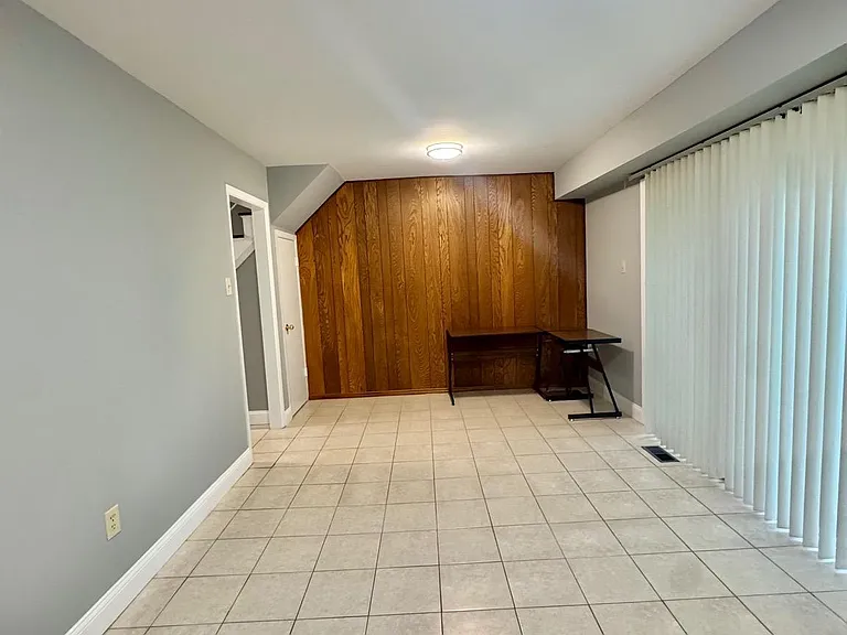 4908 Rocky Spring Ln — Photo 13