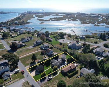 76 Hartford Ave, South Kingstown, RI, 02879