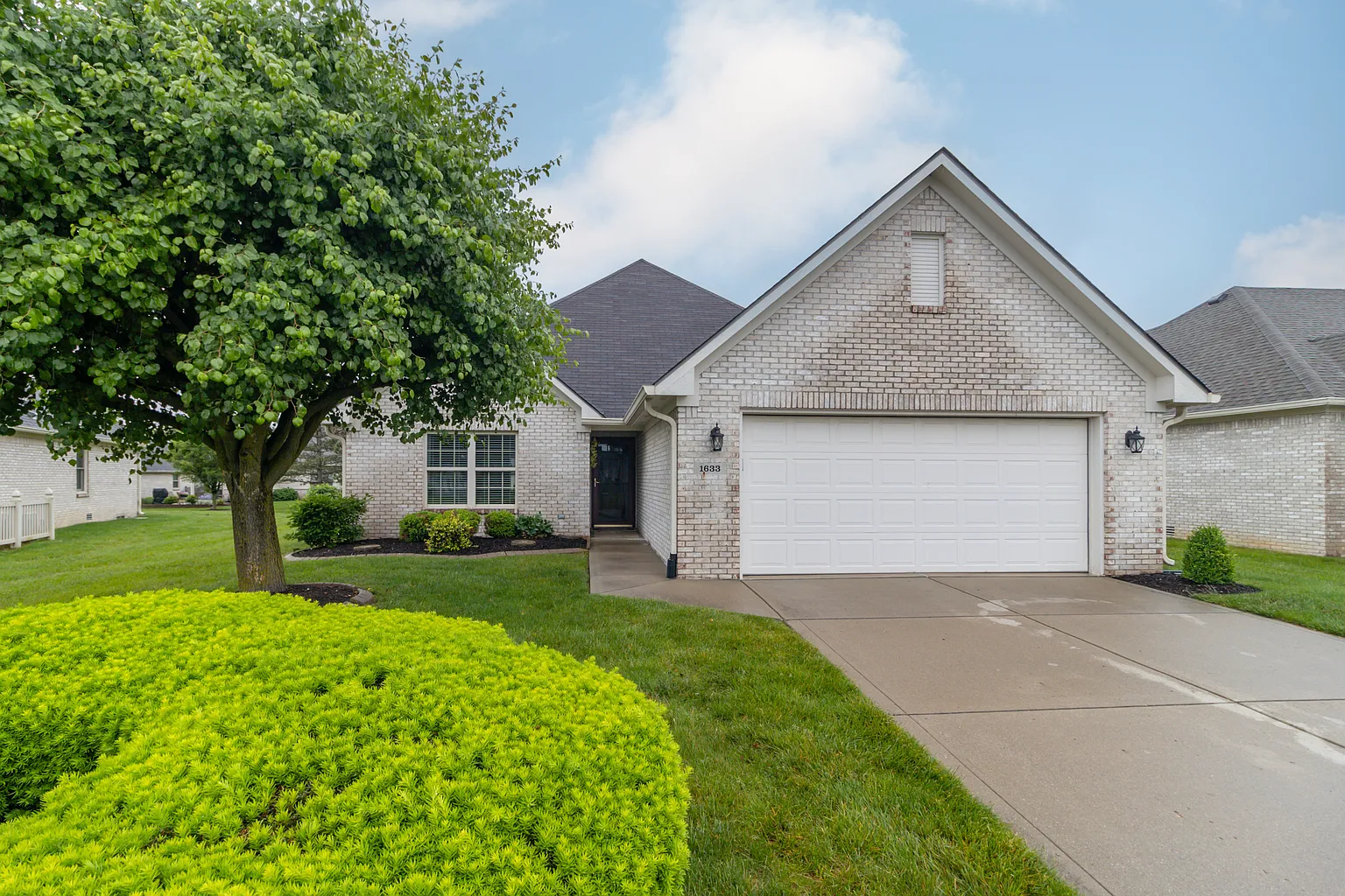 1633 Grindstone Way photo 1