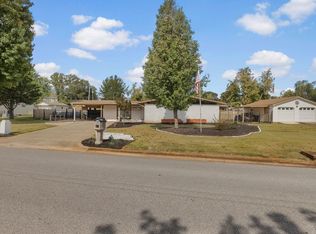 202 Davis Ave, Florence, AL 35633