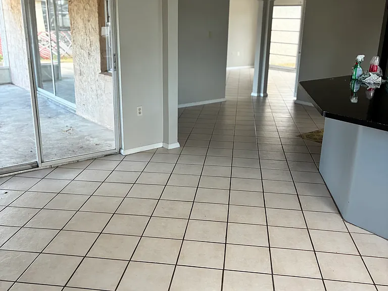 7125 King Arthur Dr — Photo 5