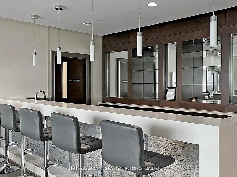 7171 Yonge St #2815 — Photo 17