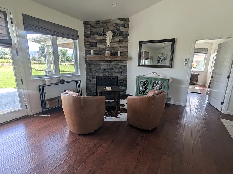 1132 Cross Creek Ct — Photo 17