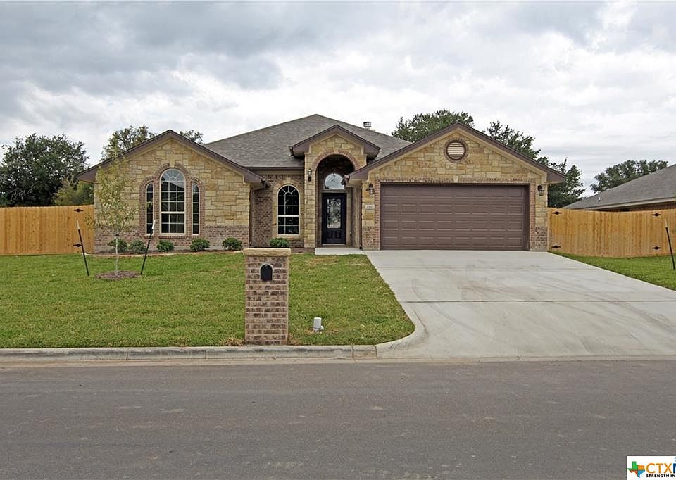 1st image of 2961 Presidio Cir