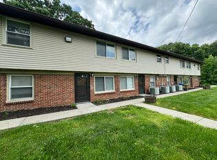 6305 Ravena Rd APT 8, Pleasant Valley, MO 64068