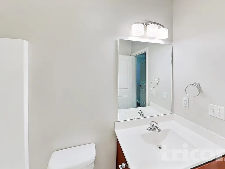 303 Gale Ct — Photo 13