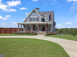 33 Ravenfield Rd, Taylorsville, GA 30178