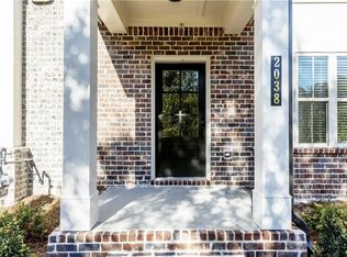 1966 Forte Ln, Alpharetta, GA 30009
