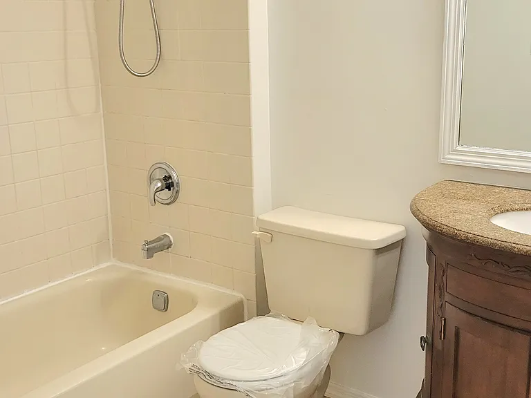 1114 Oakcroft Ln — Photo 13