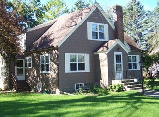 1854 N 4253rd Rd, Leland, IL 60531