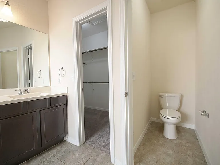 14002 Madrigal Ln — Photo 51