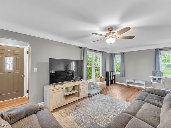 2nd image of 27645 Butternut Ridge Rd