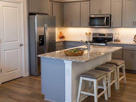 3rd image of 2105 Riverstone Blvd