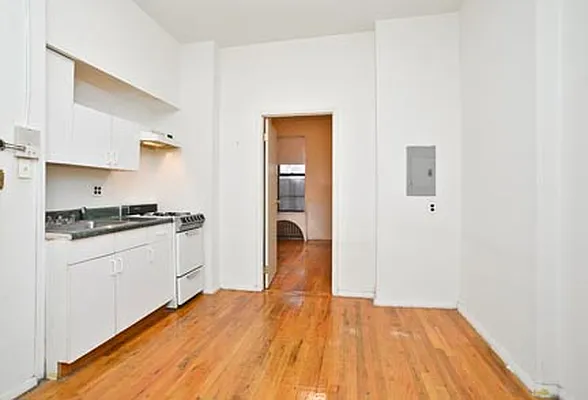 Rented by Prince Real Estate Associates LLC | media 26