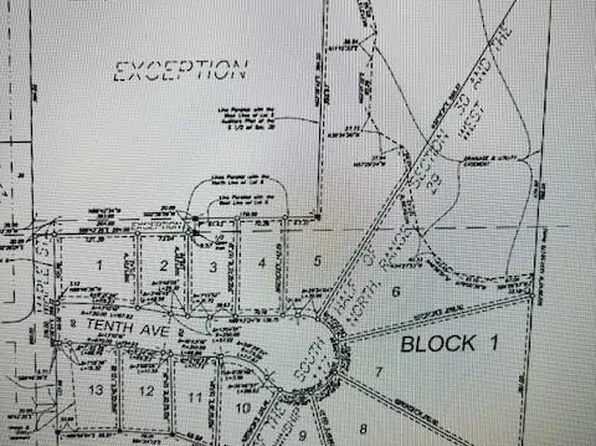 225 10th Ave NE, Hutchinson, MN 55350