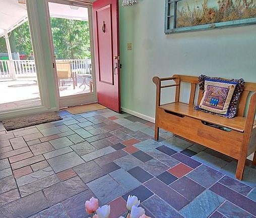 5th image of 1033 Woodlane Dr