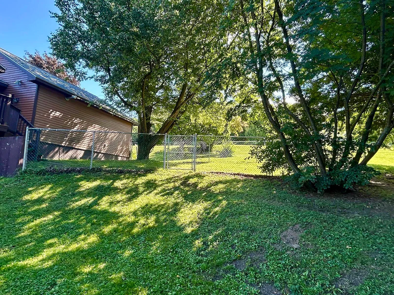45 Bluff Ln — Photo 2