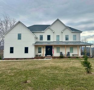 400 Horseshoe Farm Rd, Pembroke, VA, 24136
