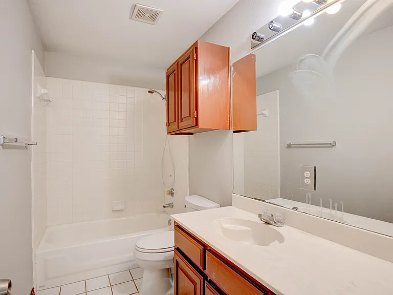 3912 Blue Pond Cir — Photo 11
