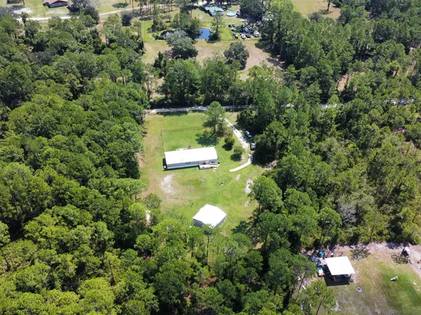 261 River Ave, Palatka, FL 32177