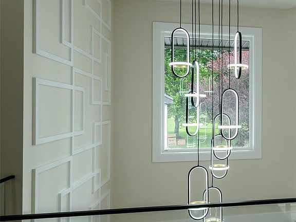 2nd image of 1246 Reynolds Rd