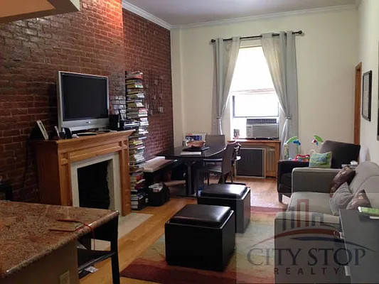 Rented by City Stop Realty | media 19