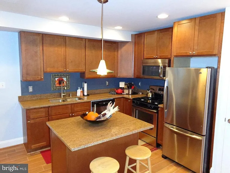907 Webster St NW #1 — Photo 17