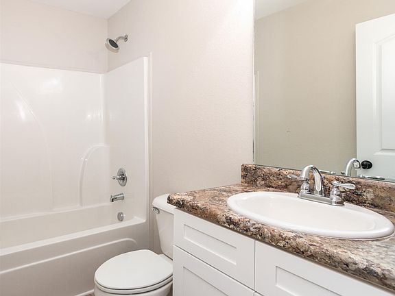 5th image of 221 Eastwoods Section 5 Lot 221