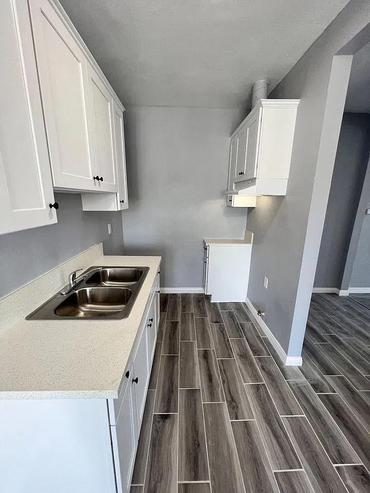 1 bed, 650 sqft, $1,565 — Photo 2