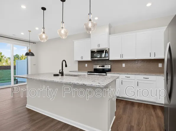 9208 Northfield Crossing Dr, Charlotte, NC 28269