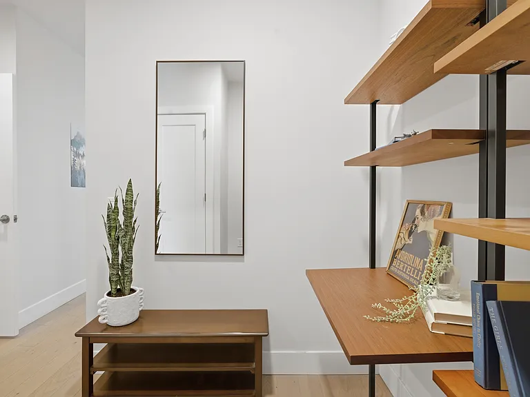 901 Jefferson St #513 — Photo 2
