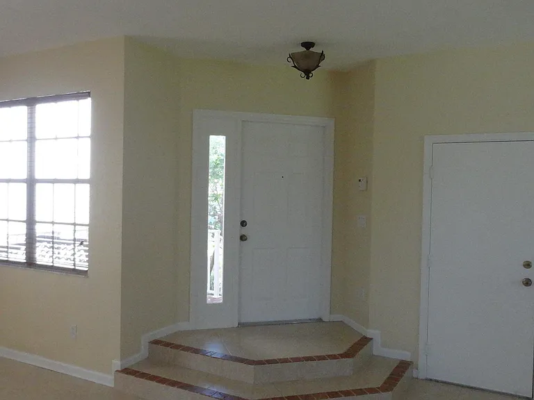 5404 Sunseeker Blvd — Photo 5