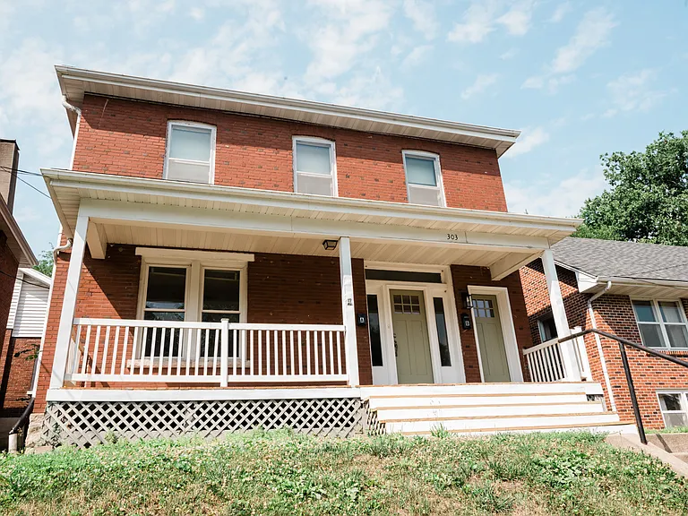 303 W Atchison St #A — Photo 1